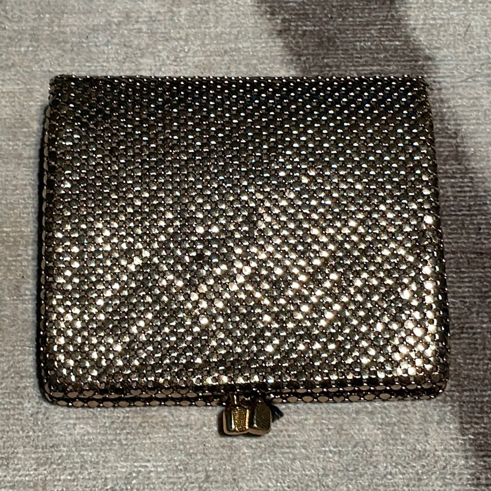 Glomesh of Australia Gold Pesh Wallet with Chardonnay Color Interior, Never Used